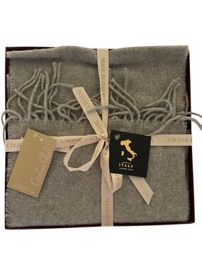 Cristina Chiti 100% Cashmere Scarf - NWT **